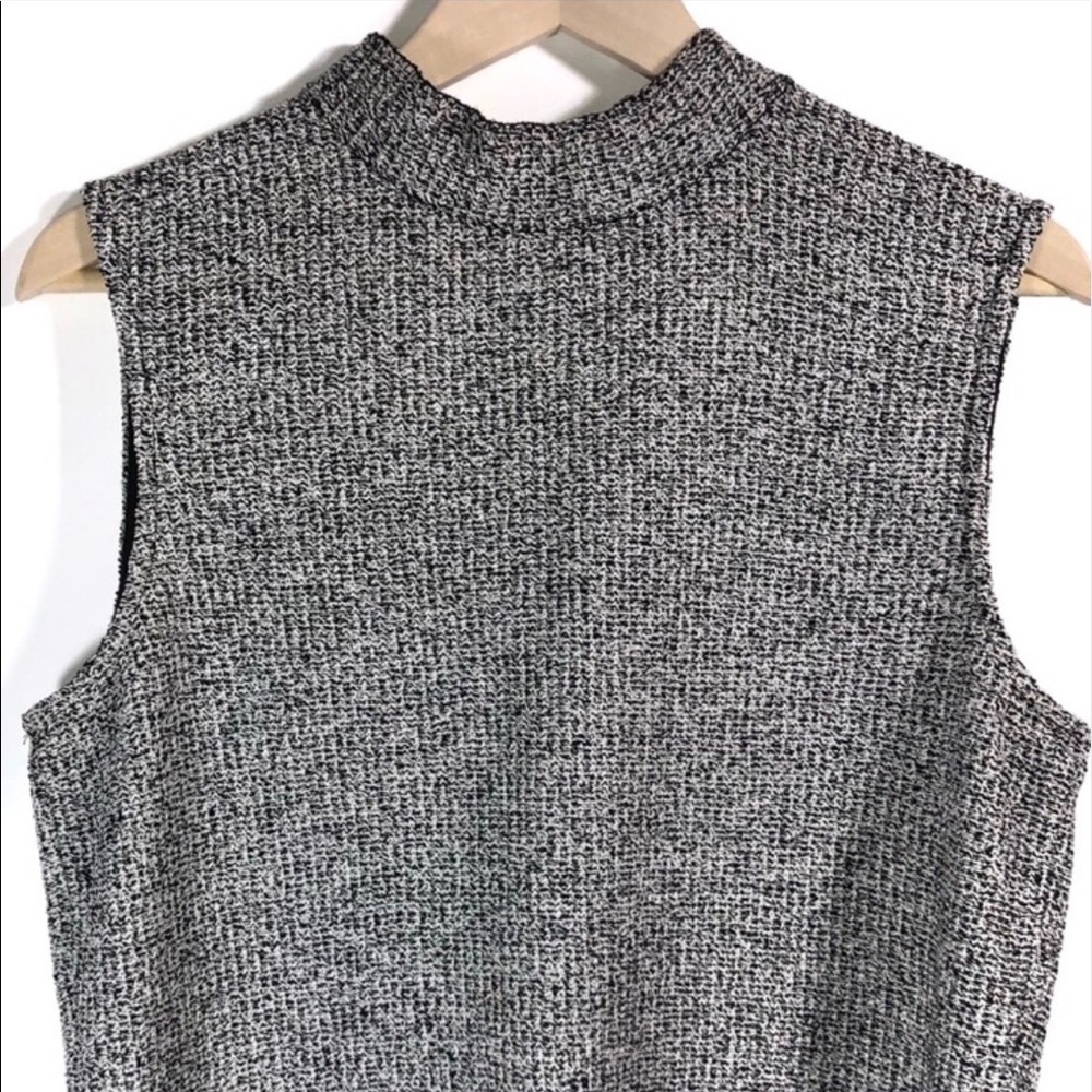 St. John Black & White Mock Turtleneck Knit Top M